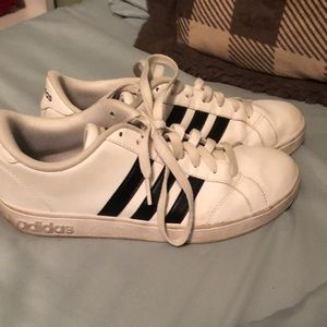 Adidas tennis shoes